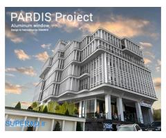 تولید کننده و مجری پنجره ترمال بریک و درب و پنجره آلومینیومی -zibawin